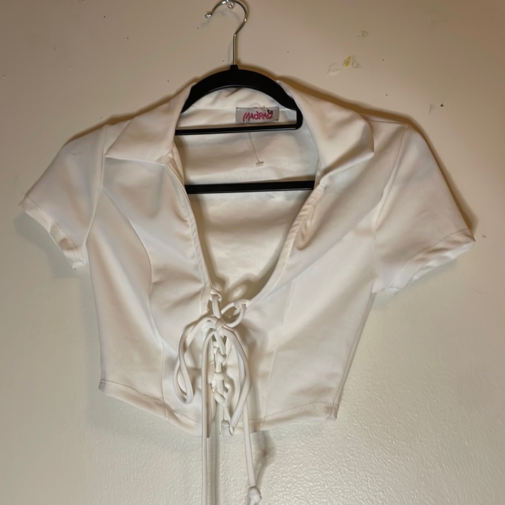 White crop top